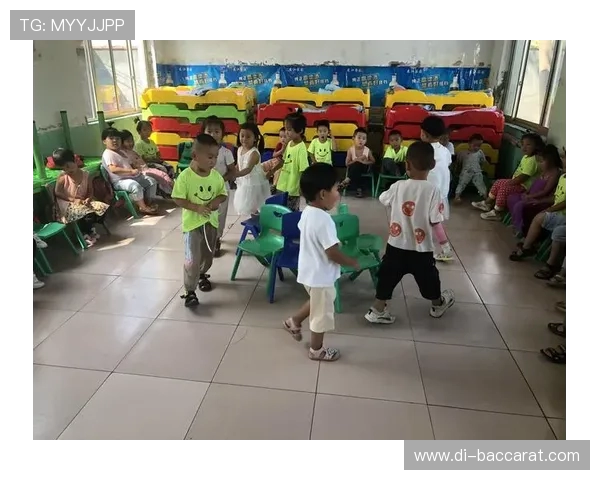 亲子共玩抢10游戏激发数学兴趣培养合作精神